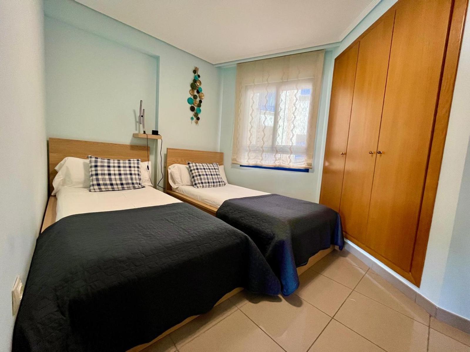 Blue Beach Apartment+Oceanview+Private Parking Валенсия Екстериор снимка